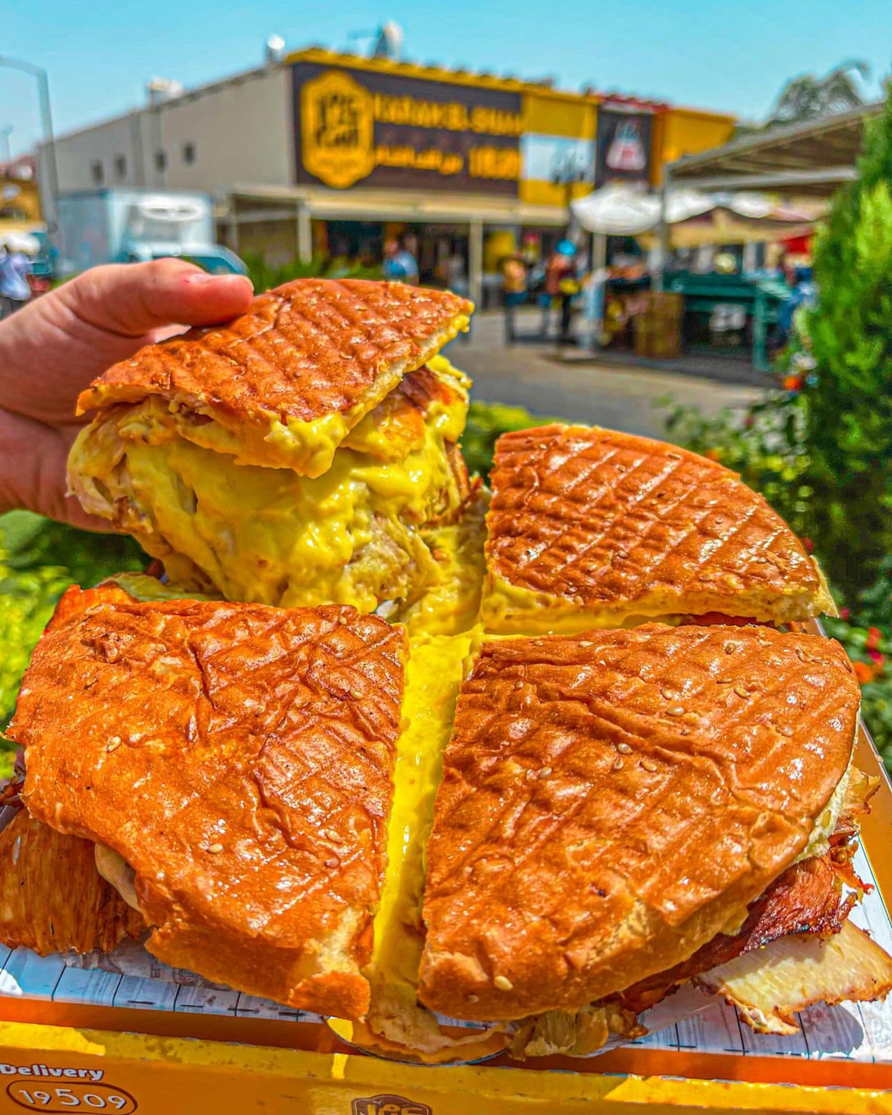 أسعار منيو و رقم فروع كرم الشام 2024