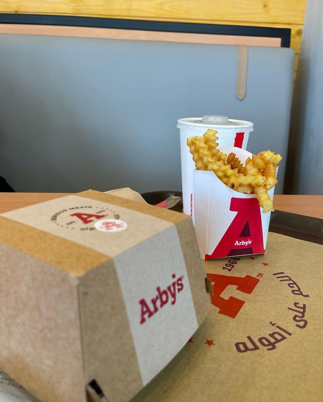 أسعار منيو عروض و رقم فروع مطعم اربيز الرياض 2024