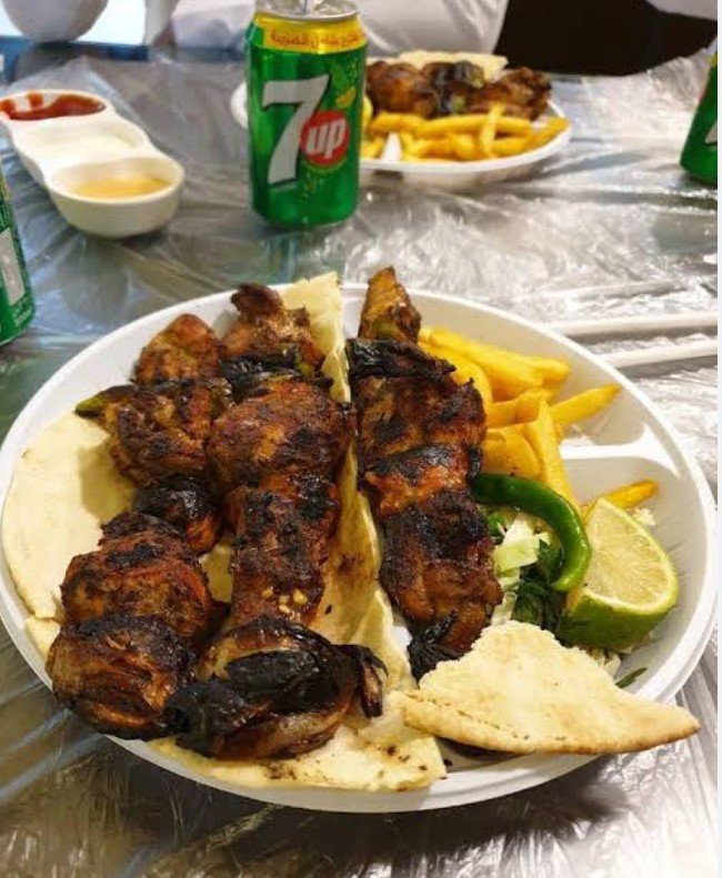 أسعار منيو عروض و رقم مطعم الرمال نجران 2024